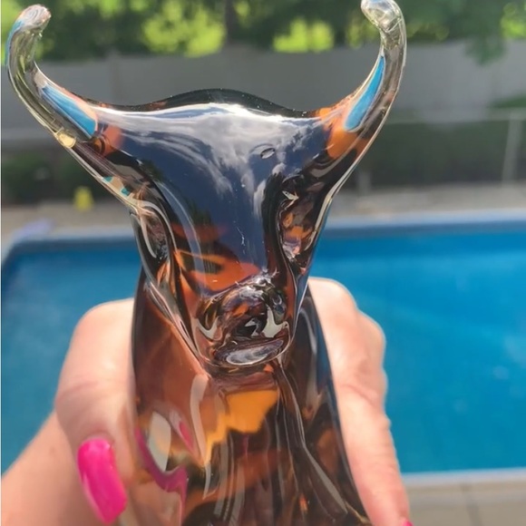GLASS BULL 🐂 VINTAGE 42 years old heavy weight mint! One flaw I pointed out 🐂 - Picture 8 of 14